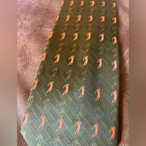 100% Silk Tie Tommy Bahama EUC Green with Orange 🏌️ buy one TIE get 1 FREE